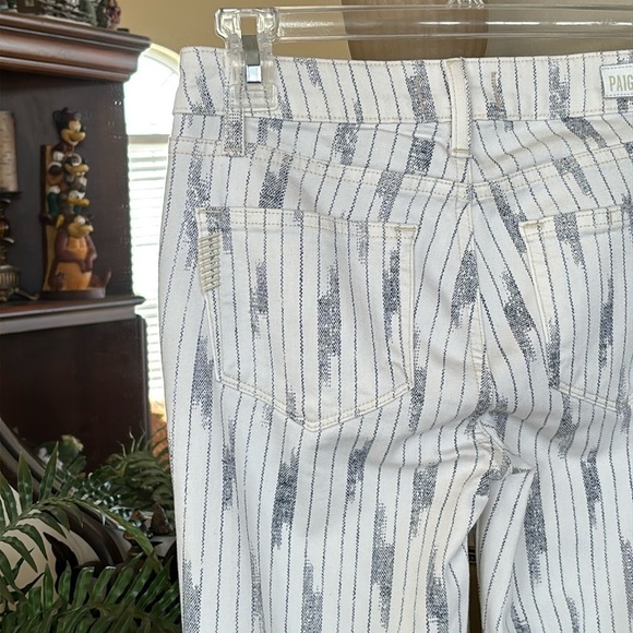 NWOT Paige White Nori Pinstripe Verdugo Ankle Stretch TRANSCEND Skinny Jeans - Picture 9 of 16